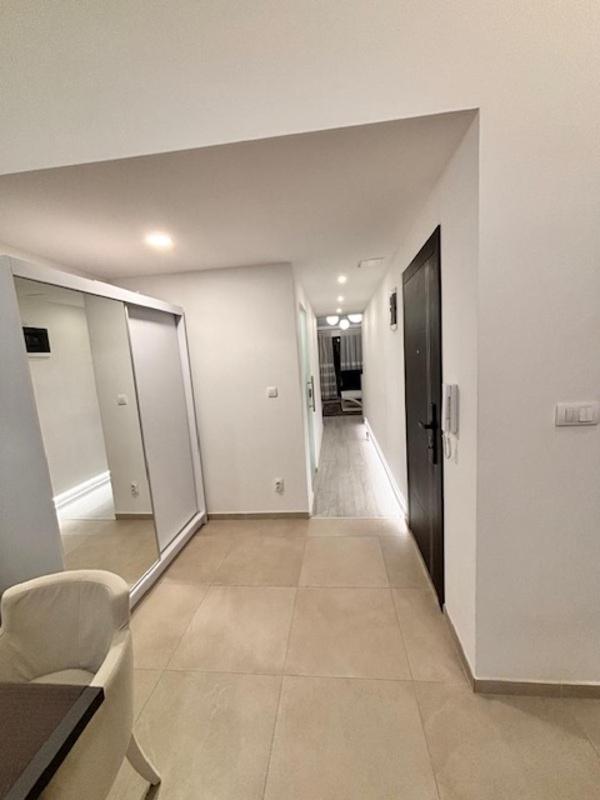 R Apartment บันยาลูกา ภายนอก รูปภาพ