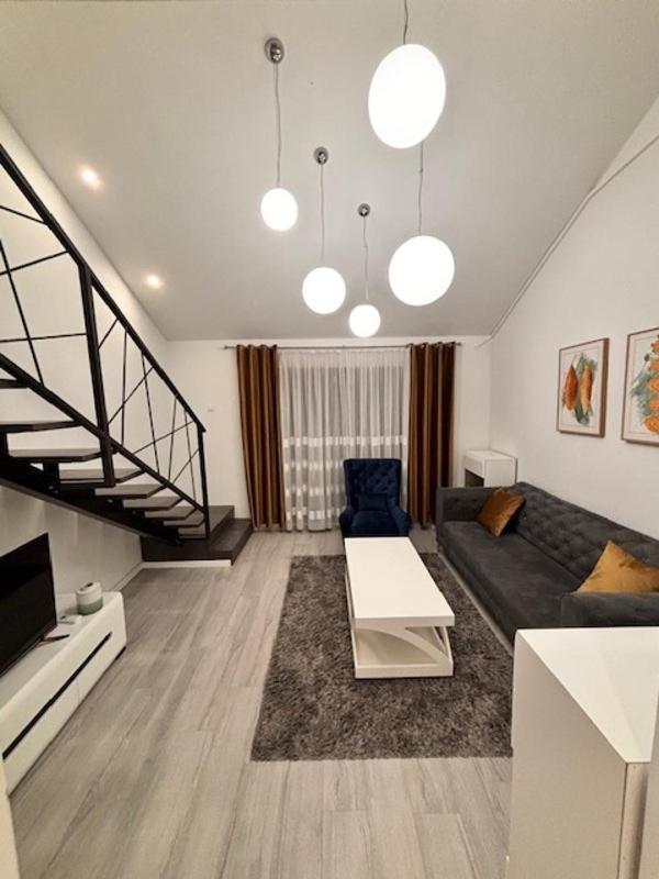 R Apartment บันยาลูกา ภายนอก รูปภาพ